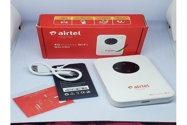 Airtel Universal 4G LTE Mobile WiFi Hotspot with LAN Port