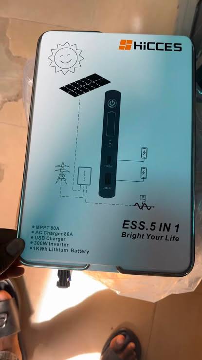 Hicces 1000w/2kwh Solar Generator